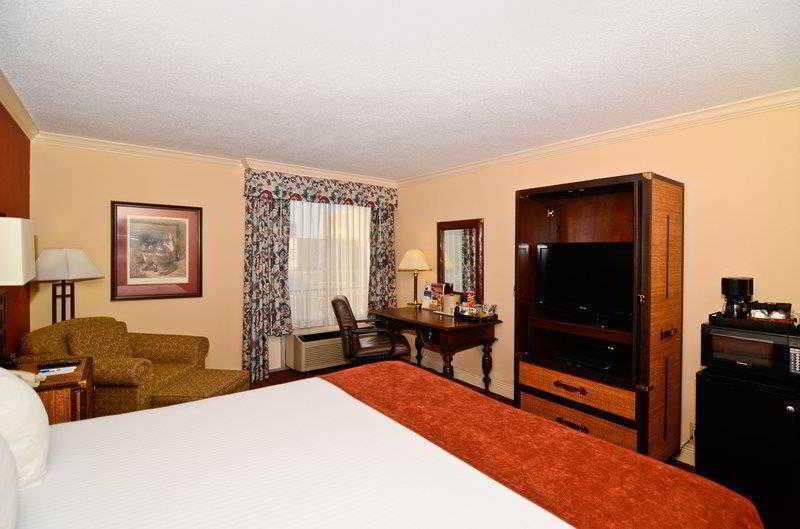 Holiday Inn Express & Suites - Shreveport - Downtown, An Ihg Hotel Bagian luar foto